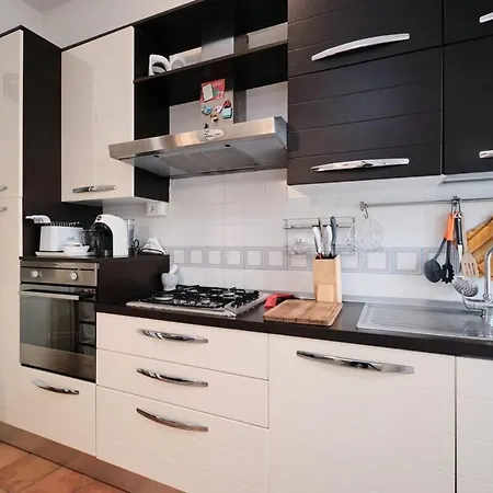 New - Residenza Lucis - Camillo Hospital - Monteverde Apartment *
